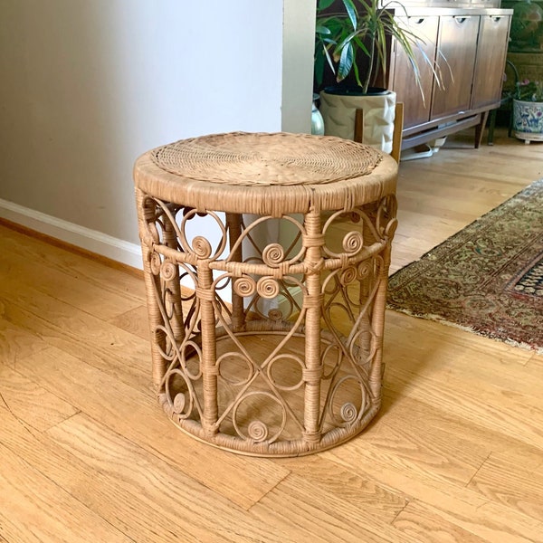 Vintage Wicker Plant Stand | Rattan Plant Pedestal | Peacock Wicker Stool | Wicker Fiddlehead End Table | Bohemian Style Planter Stand