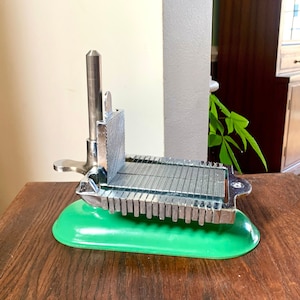 Butter slicer outlet