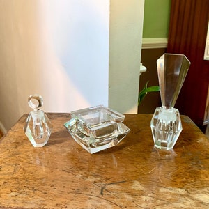 Vintage Art Deco Crystal Vanity Set | Crystal Perfume Bottle | Cut Glass Vanity Set | Crystal Powder Set |