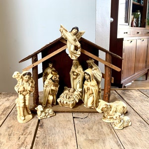 Vintage Nativity Scene | Made In Korea Native Scene | Christmas Nativity | Christmas Decor | Nativity Set | 11 Piece Nativity Scene