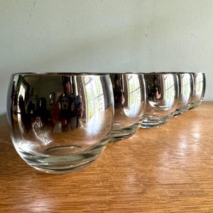 Set of 5 Mid Century Modern Dorothy Thorpe Style Roly Poly Glasses | Silver Fade Rimmed Glasses | Queens Lusterware Mercury Fade Roly Polys