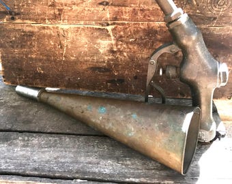 Vintage Copper Hunting Horn | Antique Copper Fox Hunt Horn  | Rustic Decor | Antique Hunting Decor | Copper Display Piece | Working Horn