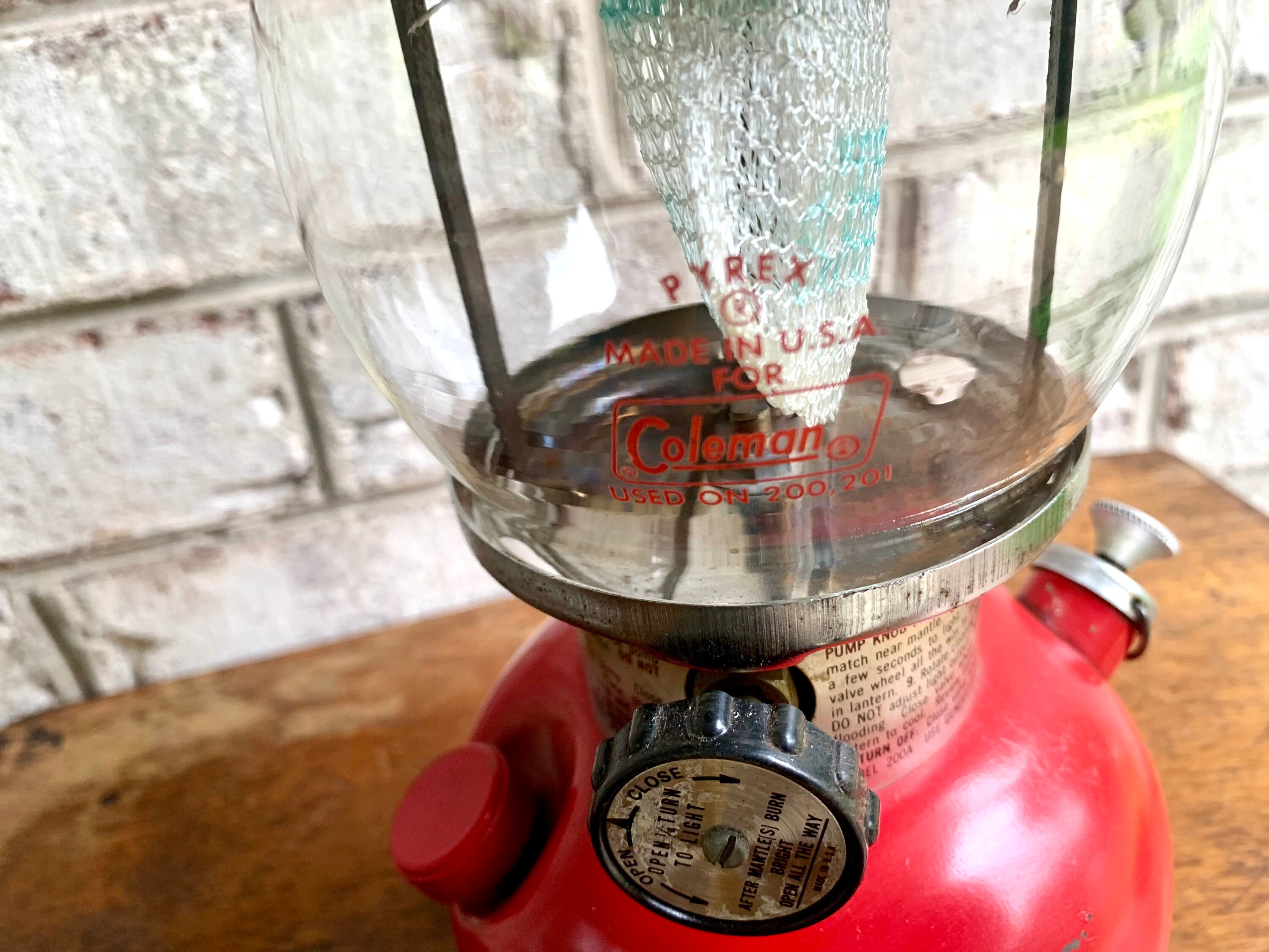 Old red coleman lantern best sale