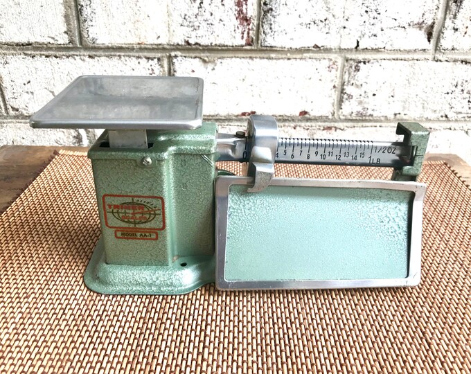 Vintage Triner Postal Scale Triner Model AA1 Scale Green Balance Scale