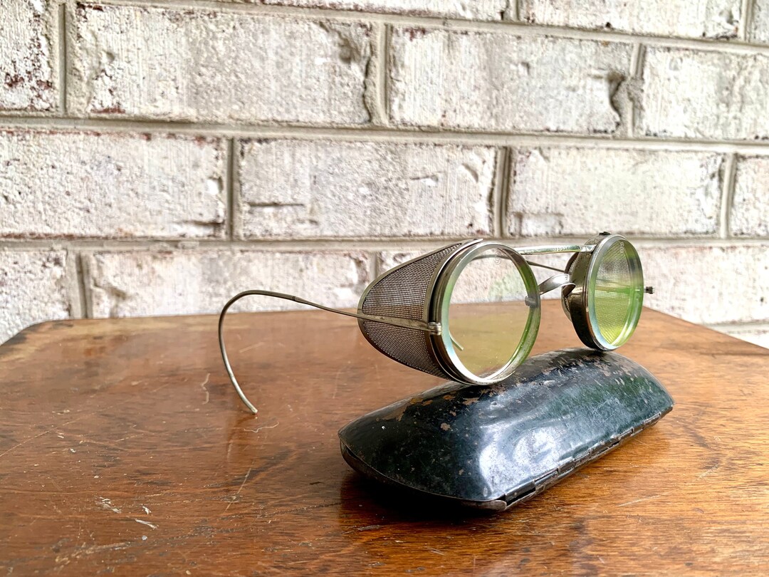 小物 70s ~ 'Welsh' Safety Glasses clear VTG WELSH WM SPECTACLE GOGGLES HORN Rim 1960s SAFETY GLASSES