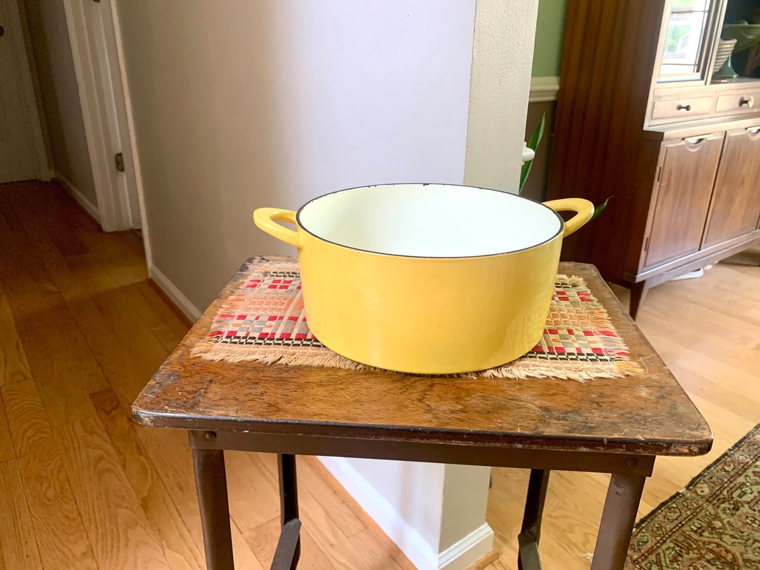 Vintage Large Yellow Cast Iron Dutch Oven Yellow Enamel Dutch Oven Made
