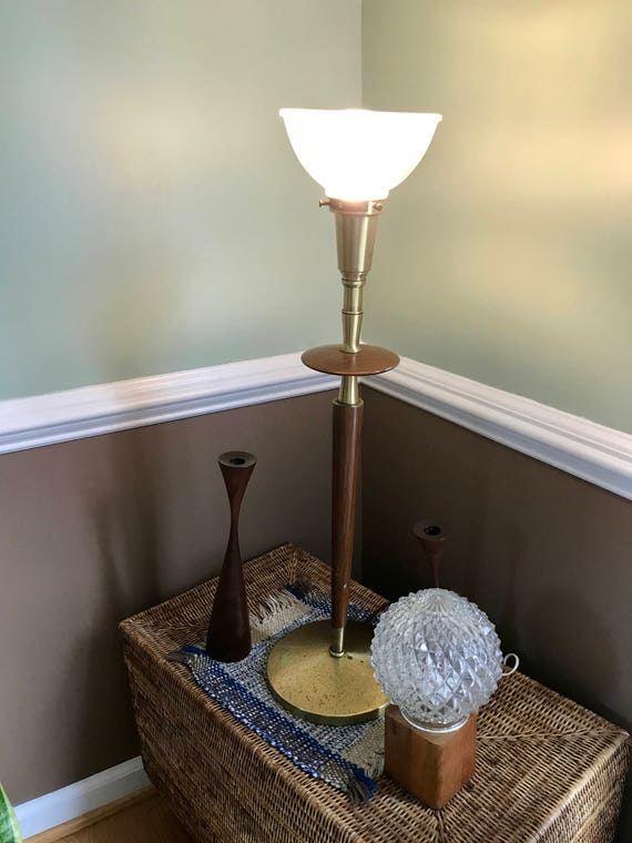 Torchiere lamp outlet