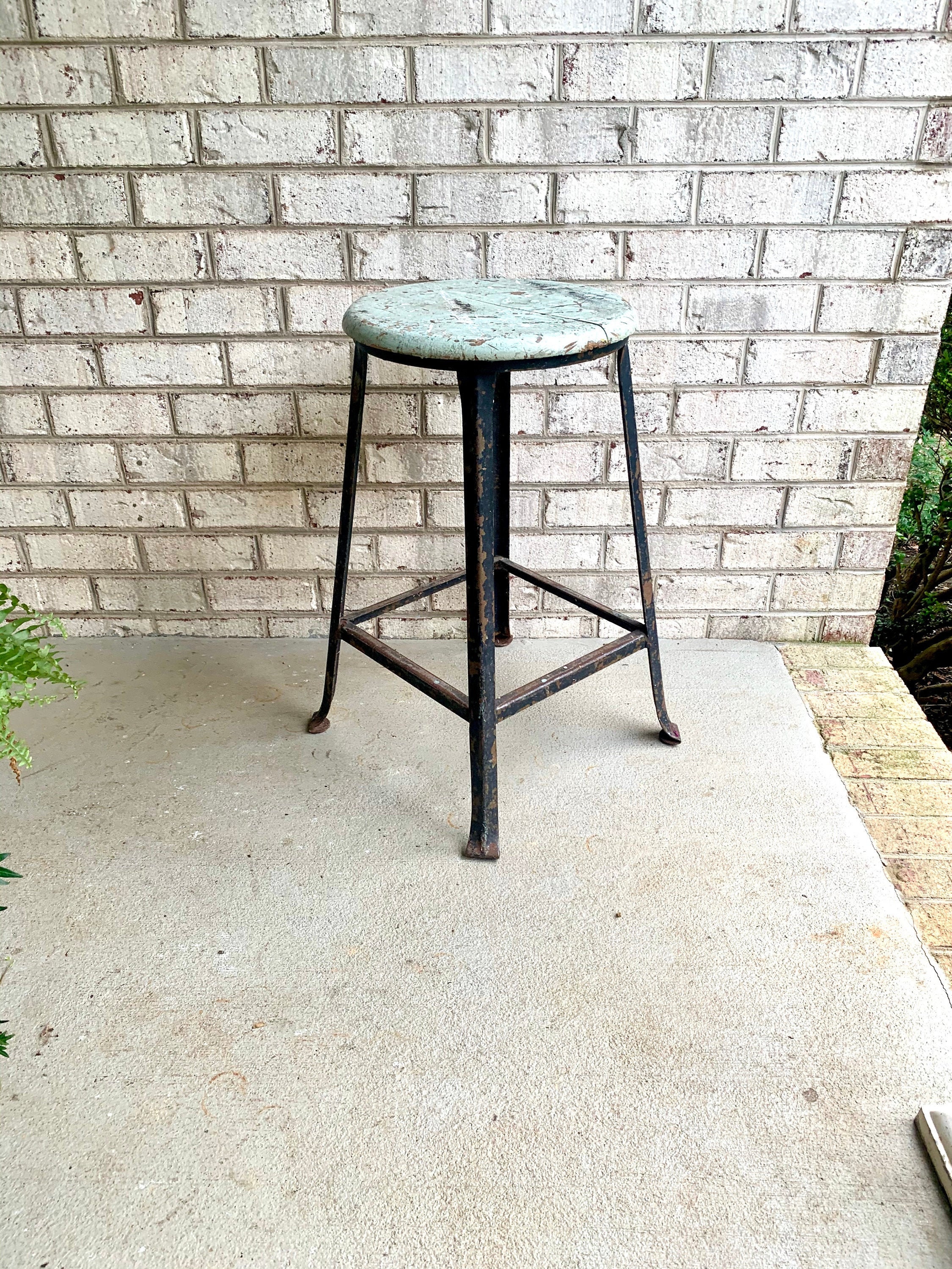 Vintage Holzhocker mit Metallrahmen 60er DIstressed Hocker | Etsy