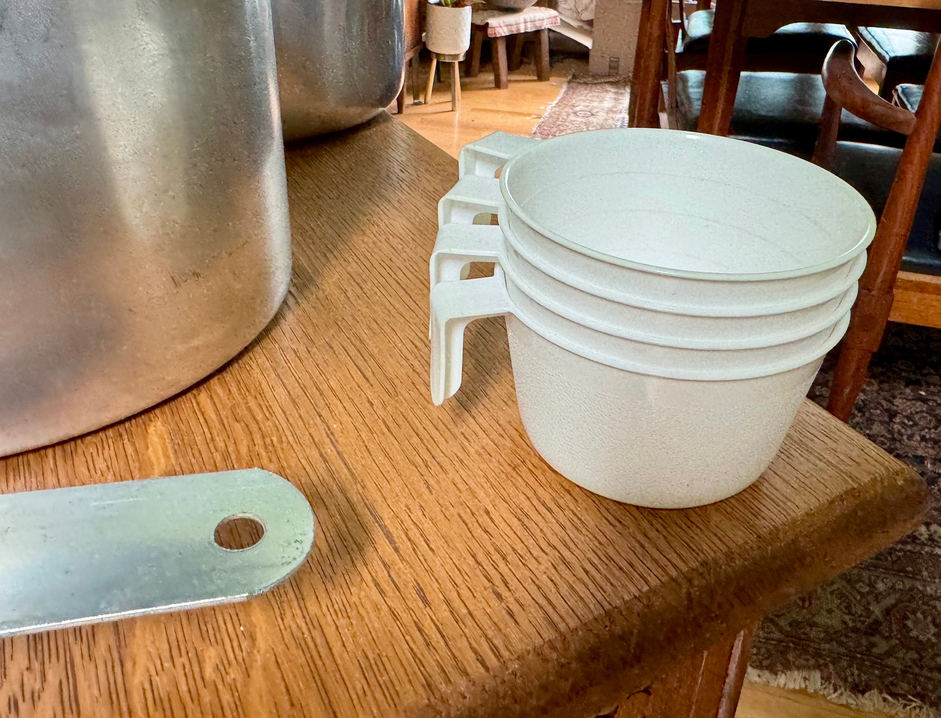 キャンプクッキングキット ミロ MIRRO U.S.A. COOKING KIT Vintage Mirro M-4352 Aluminum Camp Kit | 12 Piece Camping