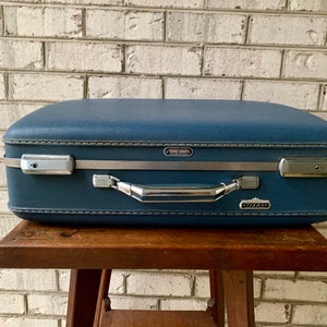 American Touister Suitcase | Vintage Navy Blue Travel Case | Mid Century Blue Hardshell Suitcase | Blue Overnight Case | Retro Travel Bag