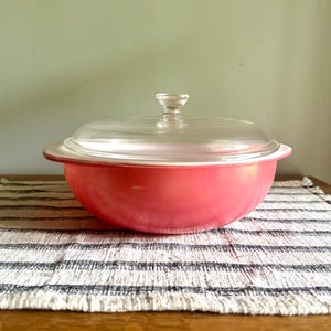 Vintage Pink Pyrex Casserole Bowl With Lid | Pyrex 024 Pink Casserole Bowl | 2 Quart Pink Glass Bowl | 50's Casserole Bowl with Lid