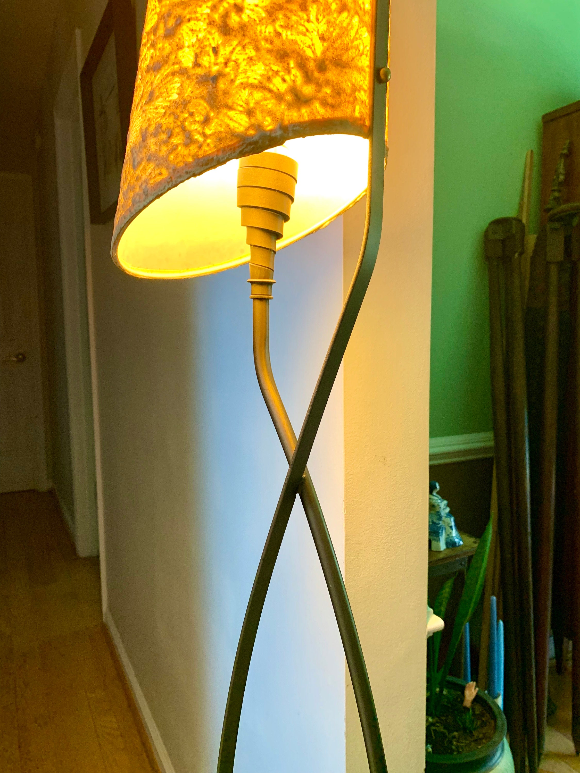 Vintage MCM Style Floor Lamp Cone Shade Floor Lamp Resin Etsy