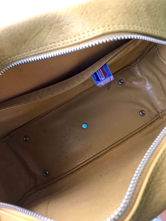 american tourister weekender