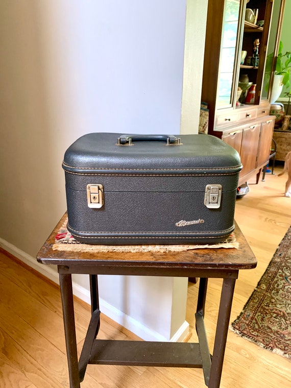 Mid 20th Century Vintage Luggage Monarch Train Case