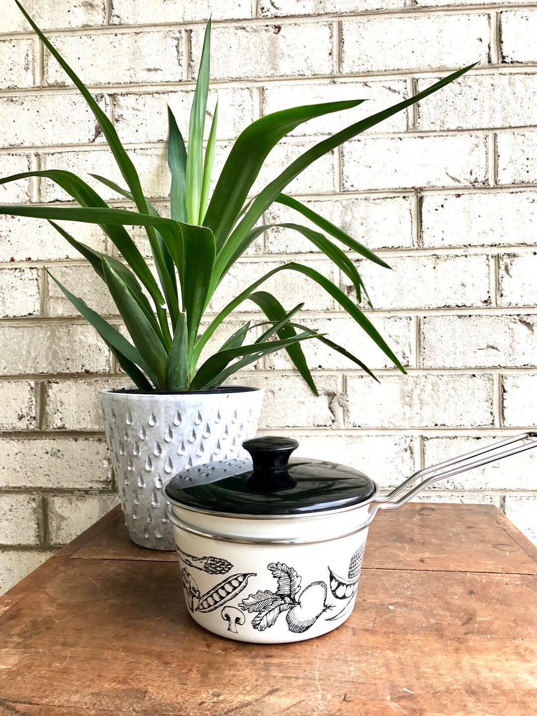 Vintage White Enamel Pot Vegetable Enamel Pots White Enamel Pot Mid