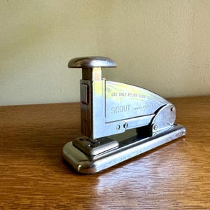 Vintage Small Scout Stapler | Ace Fastener Scout No.202 Stapler | Art Deco Desk Stapler | Working Ace Scout 202 Stapler | Vintage Desk Decor