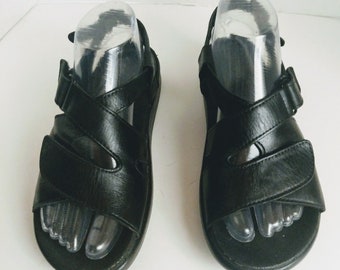 sas tripad sandals