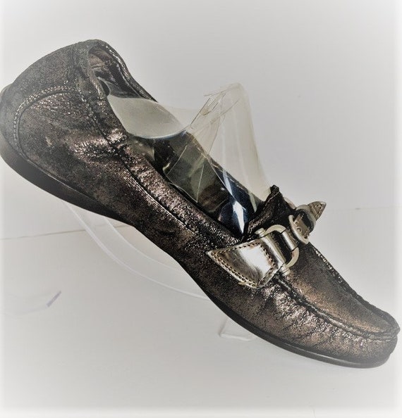 agl shoes
