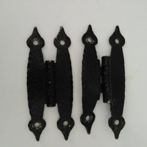 Cajón antiguo tirar de metal martillado | Etsy