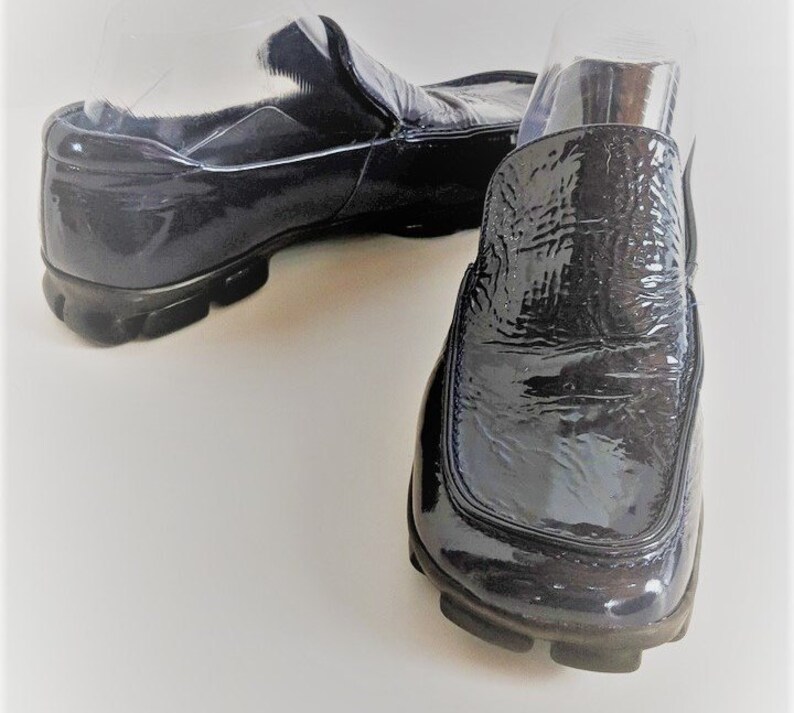 womens tuxedo loafers
