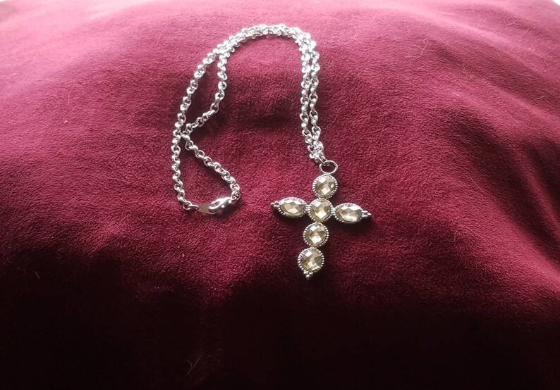 Silver cross necklace