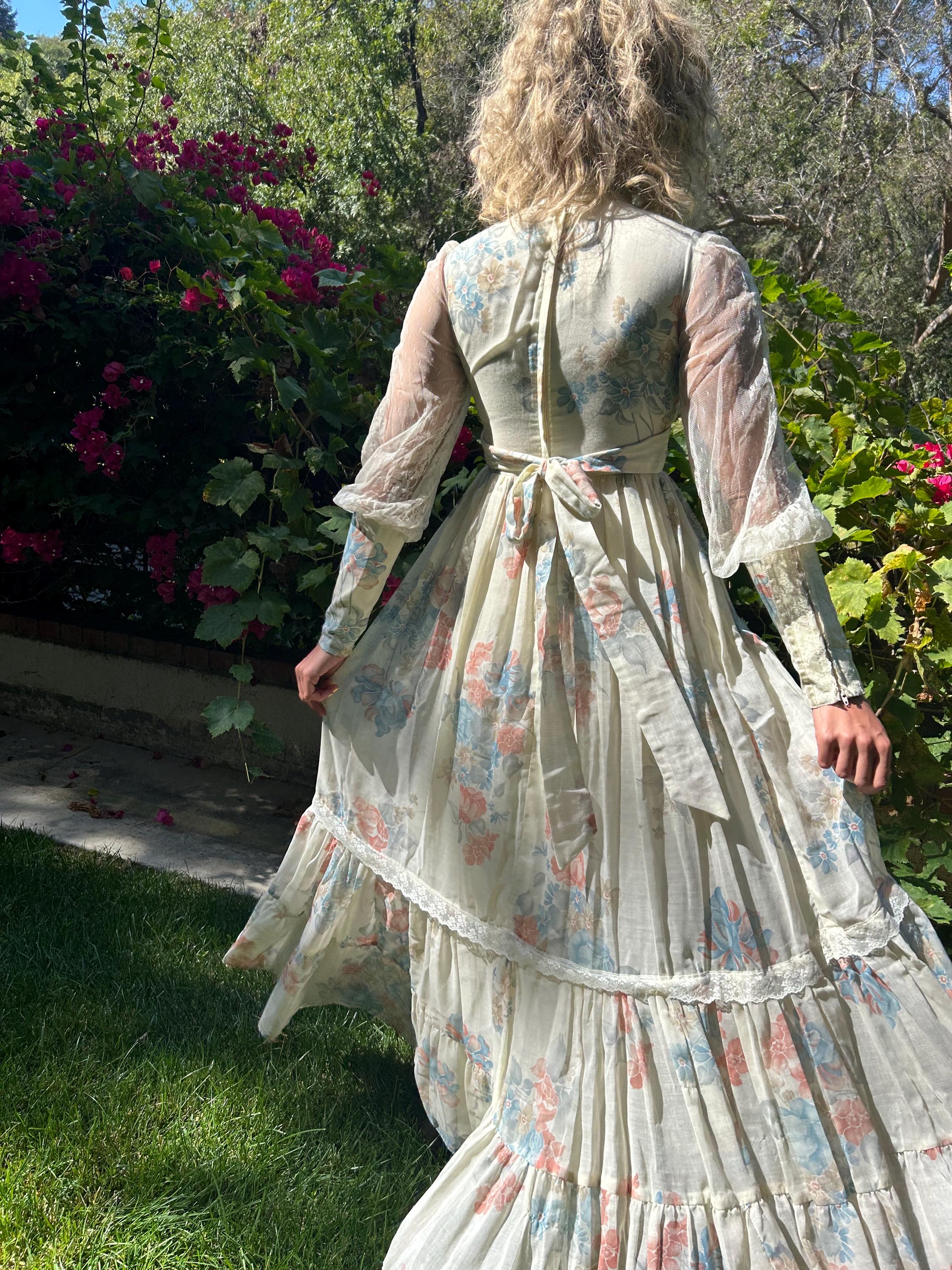 Vintage 70s Gunne Sax Cream Floral Maxi Dress With Bishop Sleeves