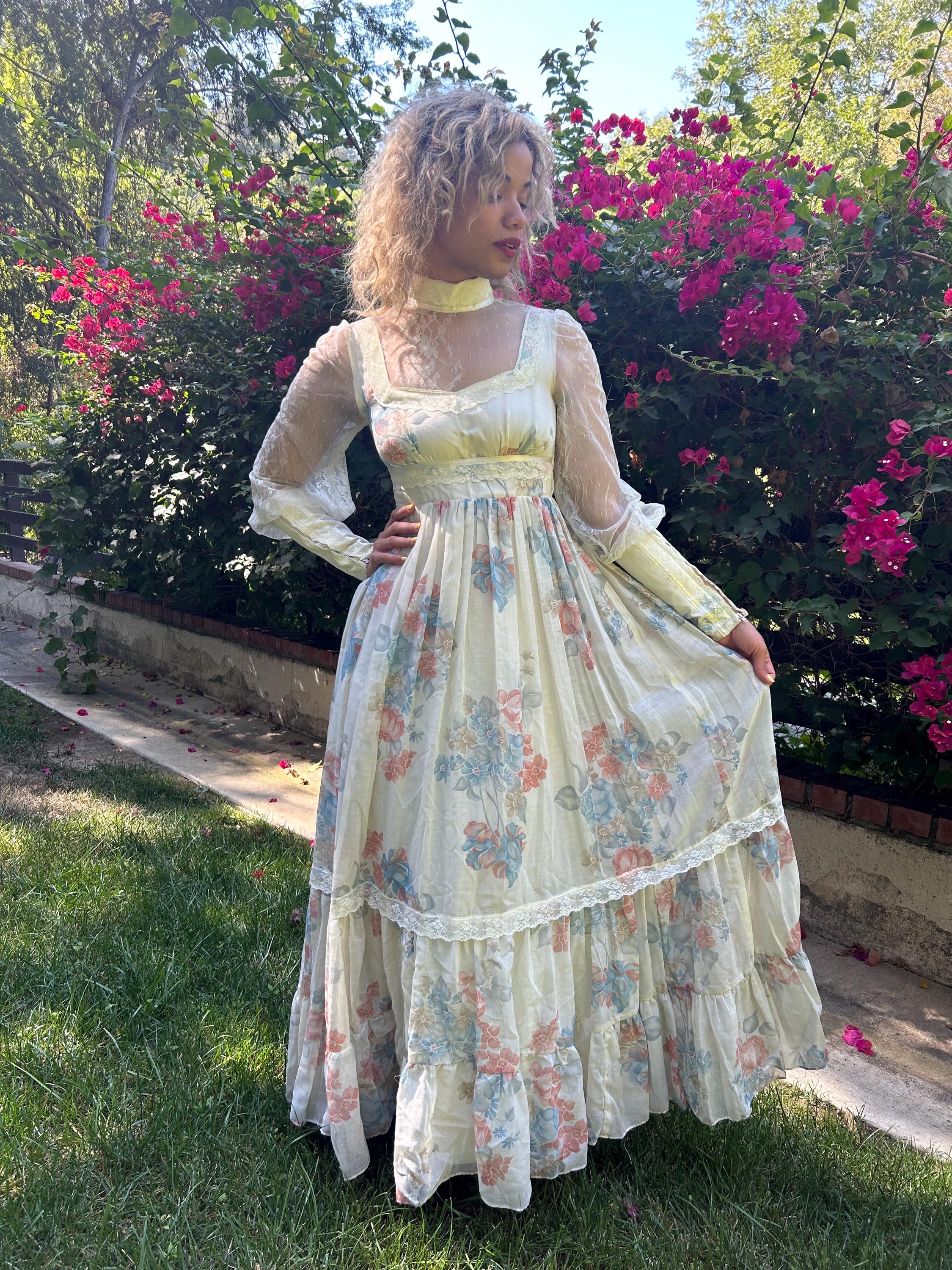 Vintage 70s Gunne Sax Cream Floral Maxi Dress With Bishop Sleeves ...