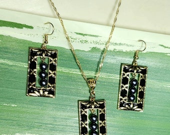 Polynesian/Hawaiian Triple Pearl Tribal 14K Gold Earring & Necklace Jewelry Set