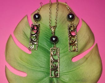 Polynesian/Hawaiian Tribal Gold Earring & Necklace Jewelry Set
