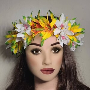 Hawaiian Haku Orchid Flower Crown