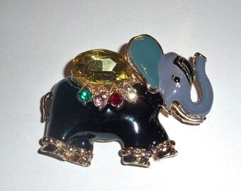 BETSY JOHNSON Jeweled Magnetic Lucky Elephant Crystal Brooch or Needle Minders for Cross Stitch Pattern Fabric Holder Lavender Large