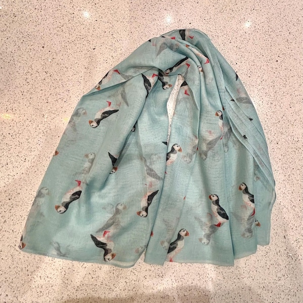 Macareux des Cornouailles, oiseaux de mer, écharpe enveloppante, châle, cadeau idéal pour une amie, maman, tante, cadeau