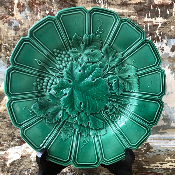 19th Century Green Majolica Leaves Plates, Sarreguemines France, Green Majolica, French Decor, Plate Wall, Footed Plates, 4 available