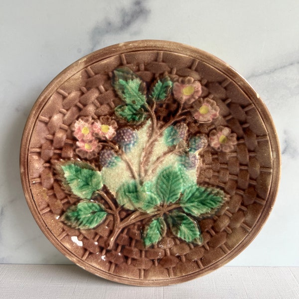 Antique Majolica Pottery Plate with Basketweave Design, Blackberries and Florals. Collectible Majolica. Flowers, Leaves and Berries design.