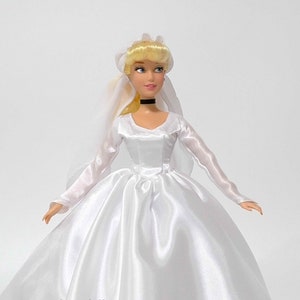 Cinderella wedding dress fits 11.5 inches or 17 inches Dolls like Disney Princess Classic Dolls