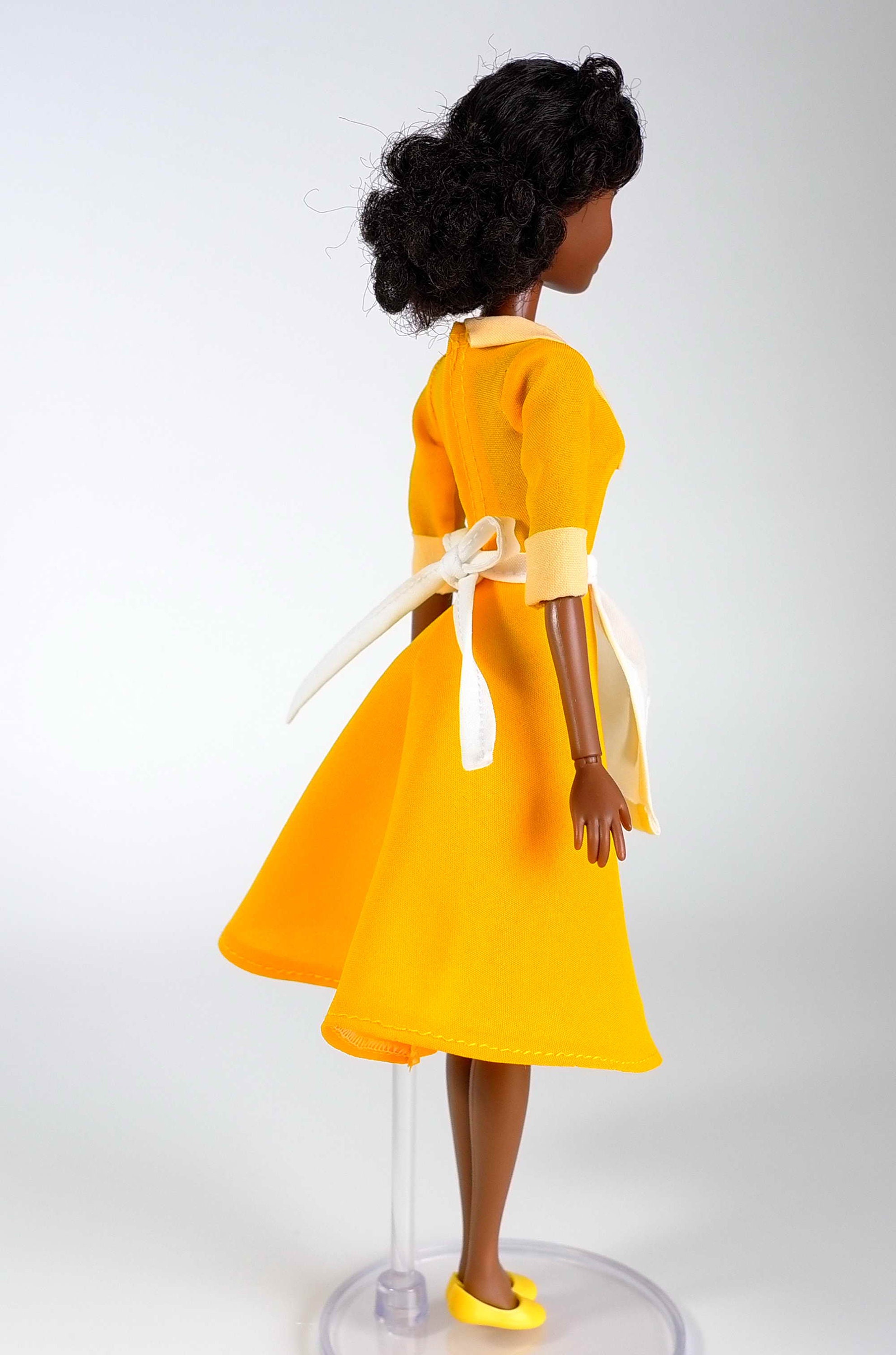 ティアナ風ドールドレス：11.5インチまたは17インチの人形用イエロー