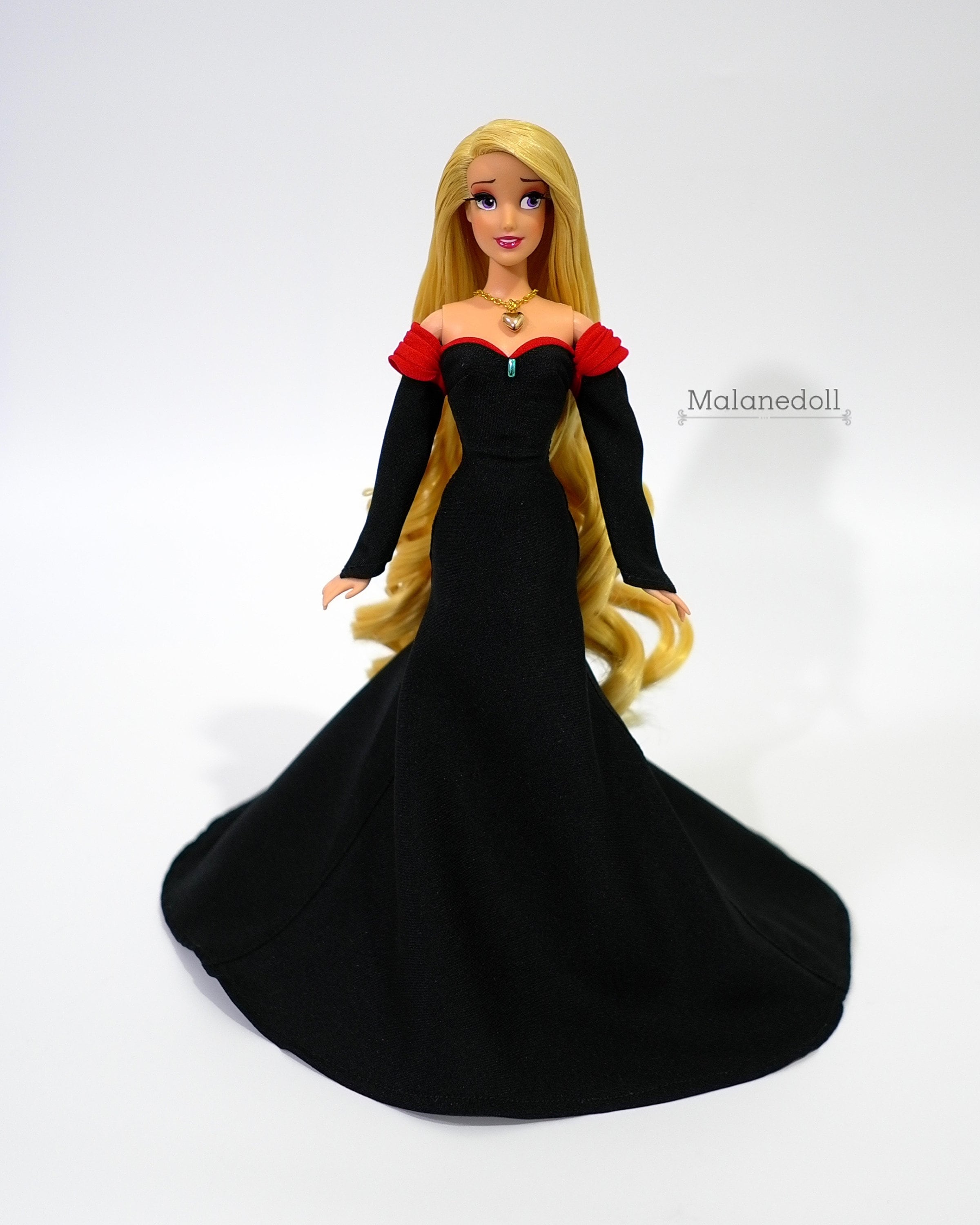 disney princess with a black dress Snow White in Black Dress: Cinematic Cocktail