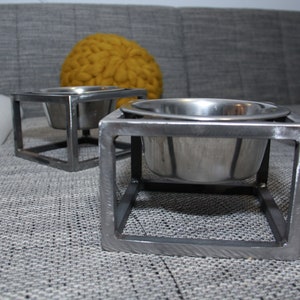 Modern Pet Feeder - Elevated Dog Bowl, Modern Cat Bowl, Single Bowl Feeding Stand, Rised Pet Feeder, Modern Design, Pet Feeder, love my dog