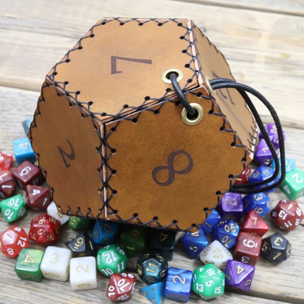 PDF Pattern: Leather D12 dice bag. Files to cut by hand or with a laser.