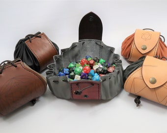 PDF Pattern: Dice pouches in medieval style - six design styles with four tooling/laser engraving patterns. 20 different patterns!