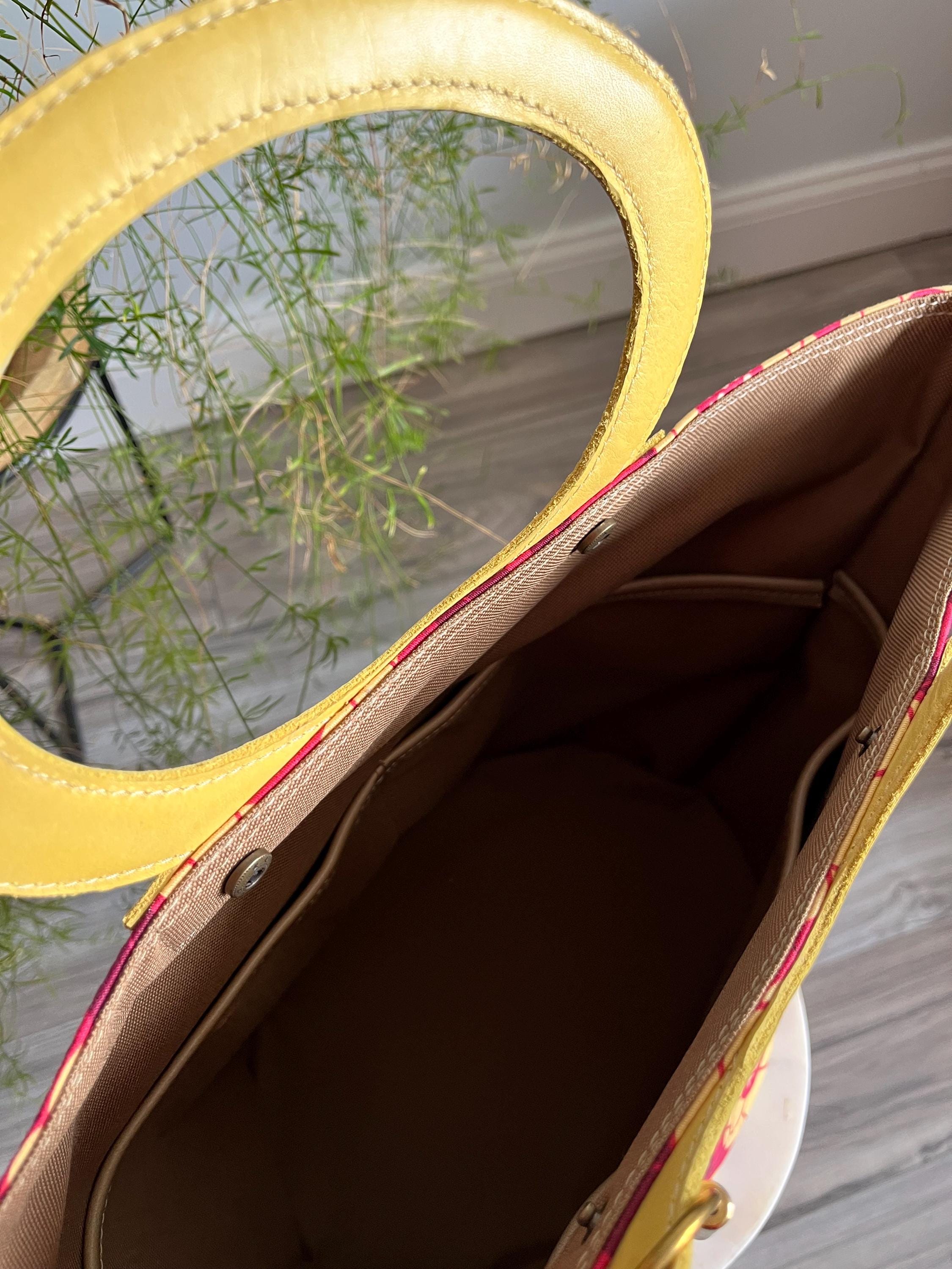 Large Bucket Tote main image 1