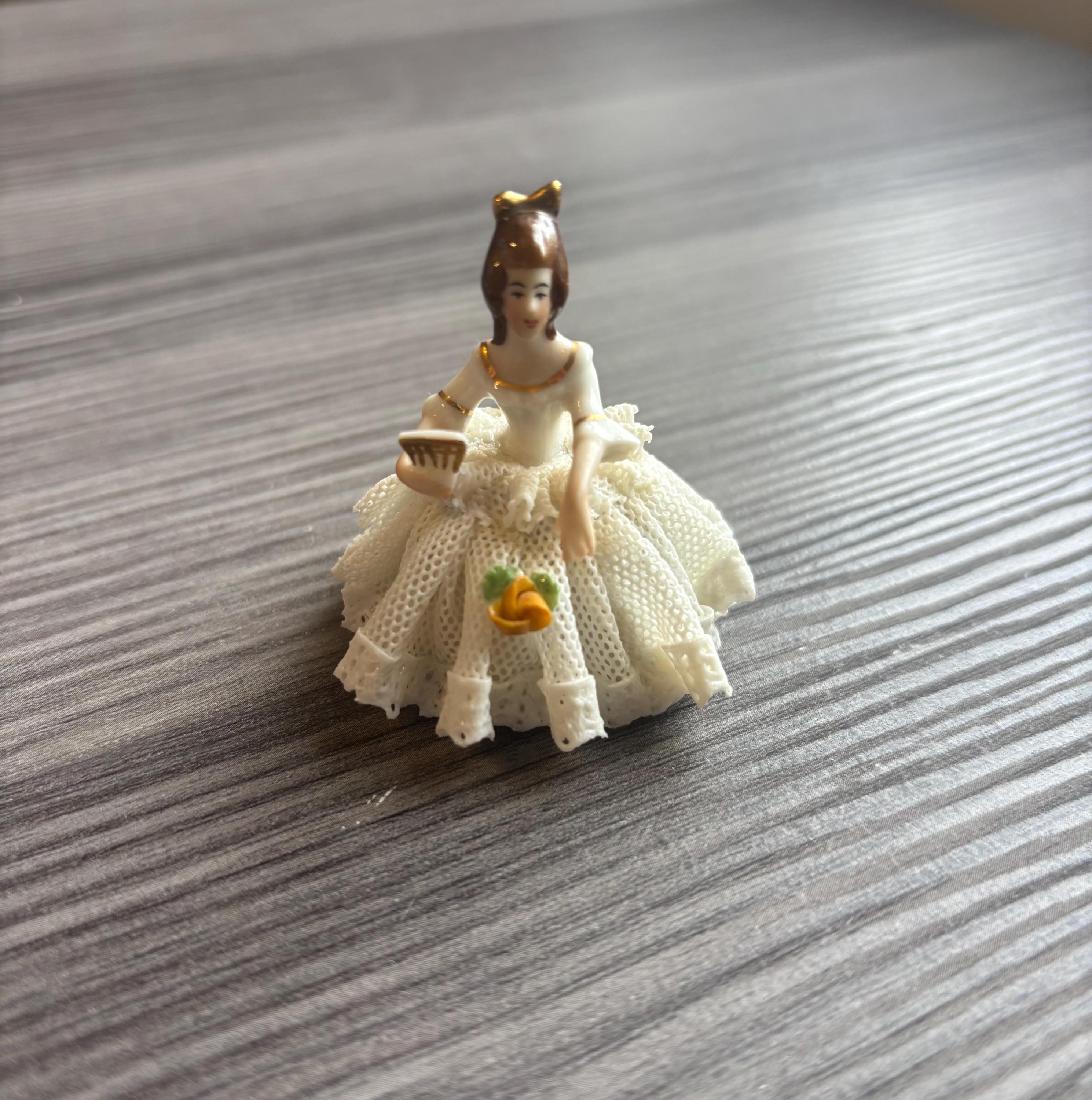 Dresden lace doll - Etsy 日本
