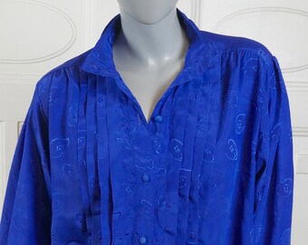 Royal Blue Satin Vintage Blouse, 1980s French Long-Sleeve Top with Pleated Front and Etched Floral Pattern: Size XL, 16 / 18 US, 20 / 22 UK