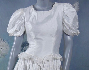 Prairie Wedding Dress, European Vintage White Satin and Lace Bridal Gown, Made in Denmark: Size 10 US, Size 14 UK