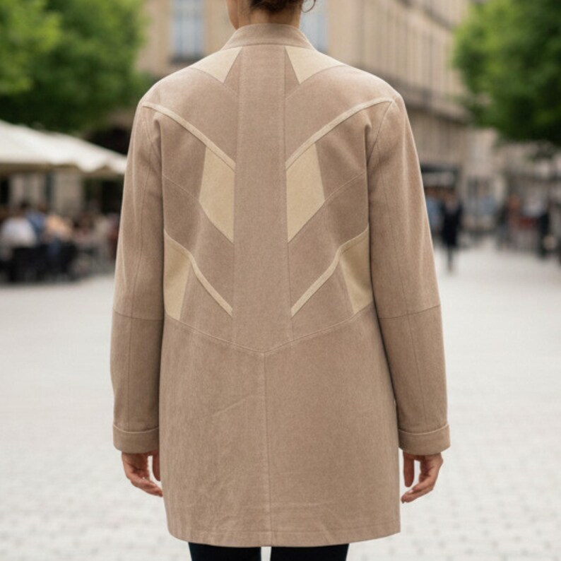 Vintage Suede Coat, Two-Tone Beige Mod 1970s Lightweight Leather Jacket, Size Large image 3
