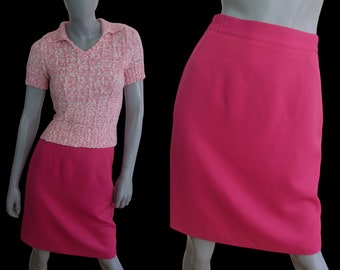 90s Vintage Pink Skirt, Medium, Waist = 28 inches to 30 inches (71.12cm to 76.2cm)