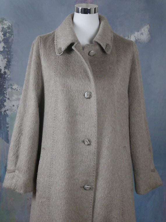 RESERVED for Carolina, Llama Coat, 1960s German V… - image 3