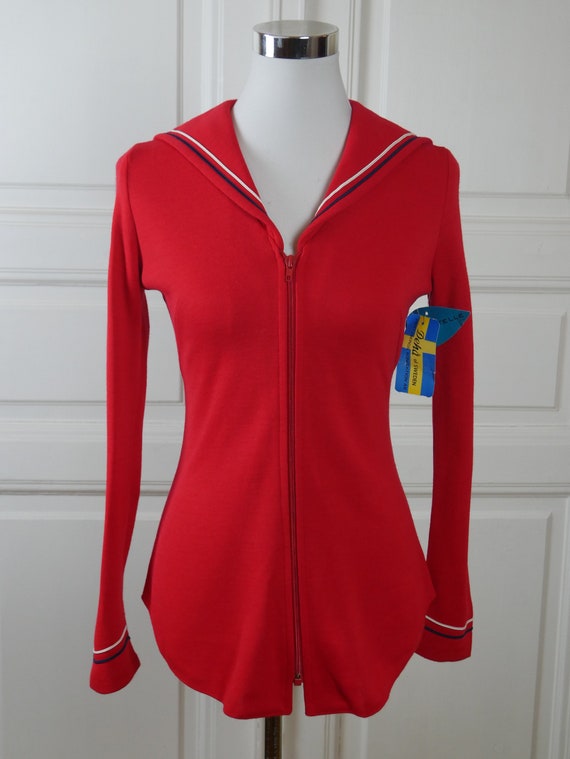 Red Sailor Top, 70s Swedish Vintage Long-Sleeve Z… - image 2