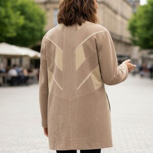 Vintage Suede Coat, Two-Tone Beige Mod 1970s Lightweight Leather Jacket, Size Large image 4
