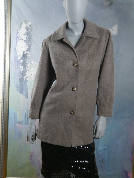 Three quarter wool coat hotsell ladies